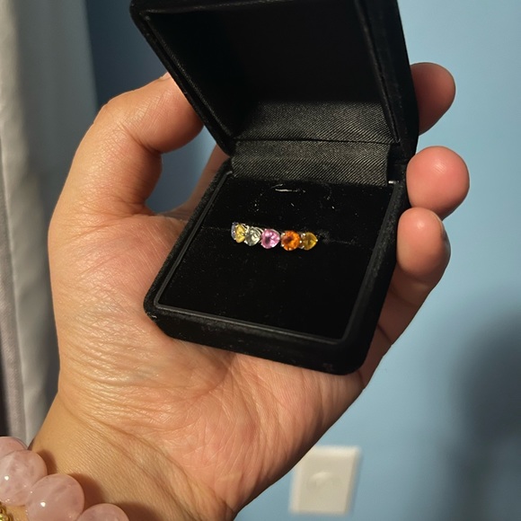 Multi color sapphire ring - Picture 1 of 2